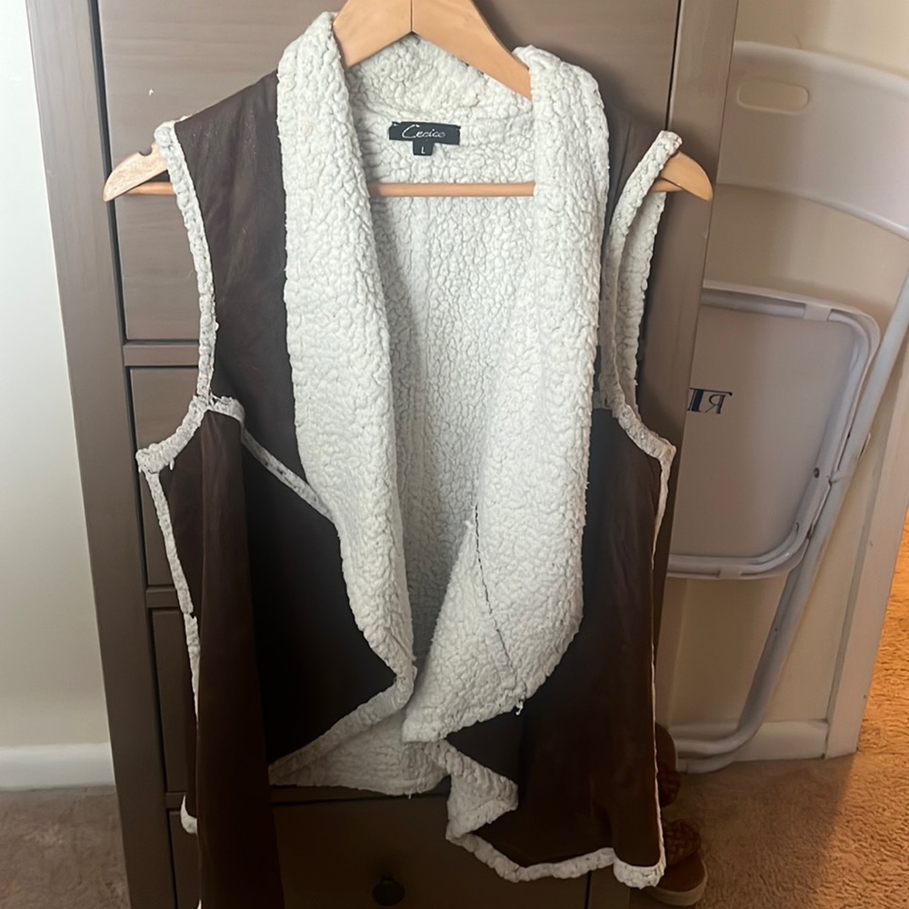 Brown cute poncho